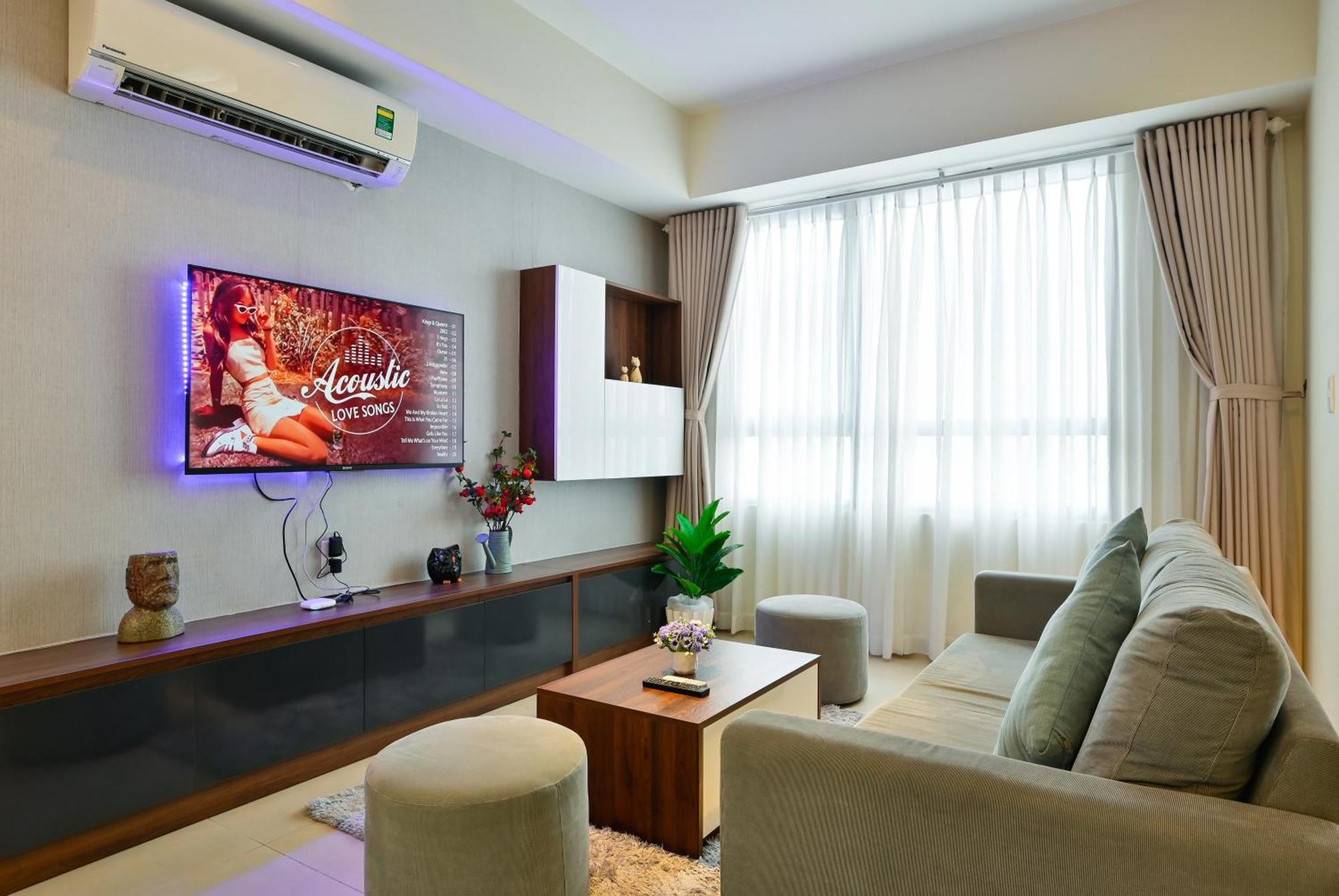 Căn hộ Wonderful 2 Bedroom In Masteri T1, Fully Furnished With Full Amenities TP. Hồ Chí Minh