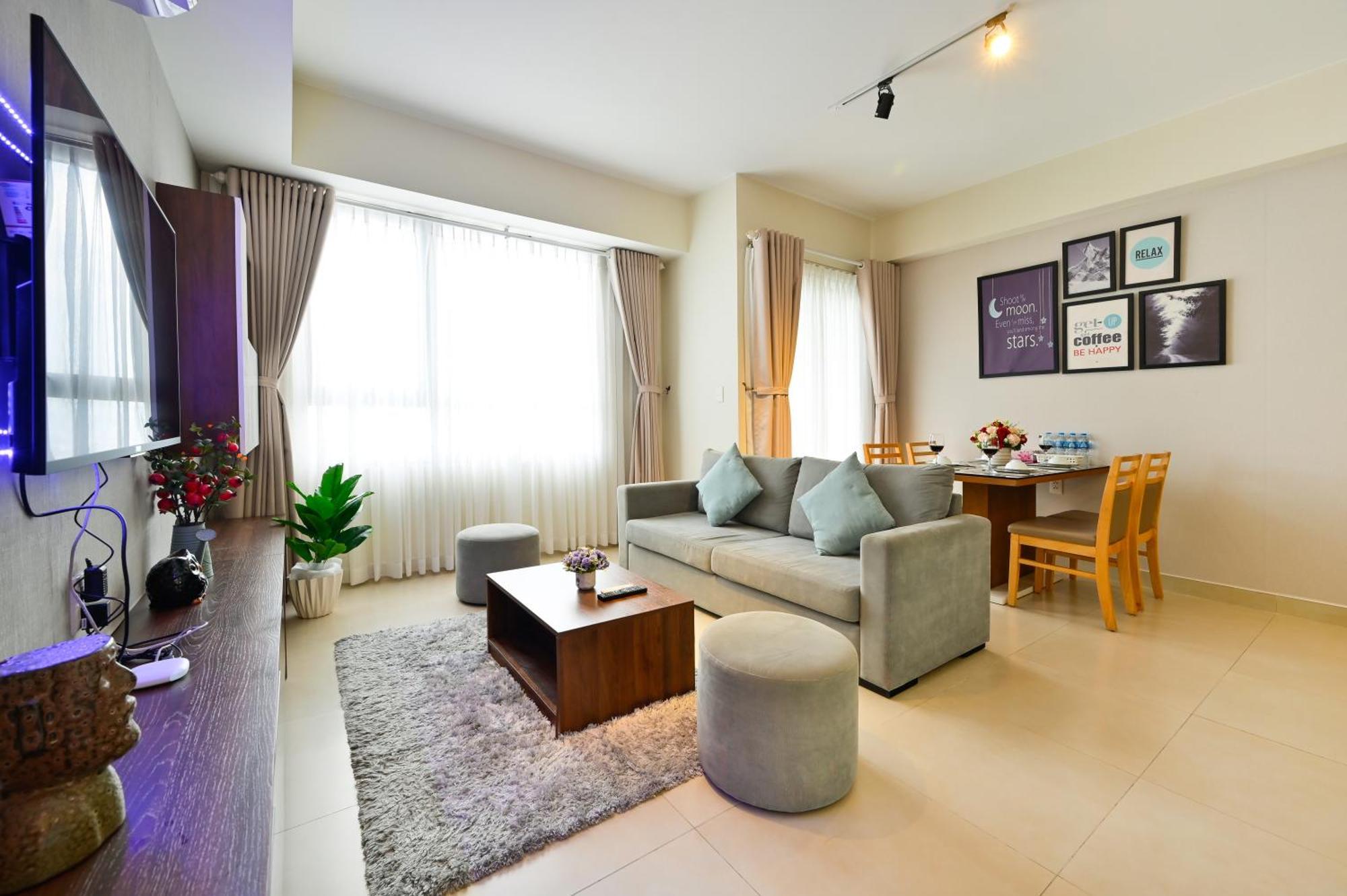 Wonderful 2 Bedroom In Masteri T1, Fully Furnished With Full Amenities Căn hộ *