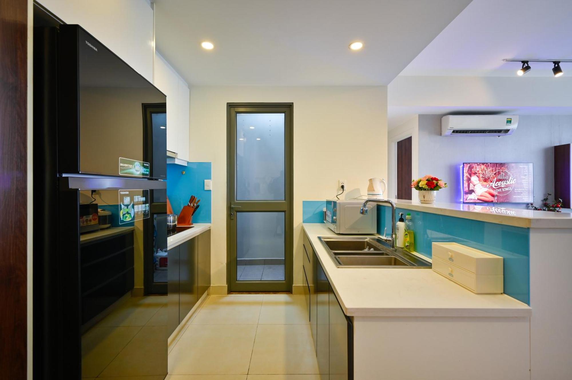 Wonderful 2 Bedroom In Masteri T1, Fully Furnished With Full Amenities *